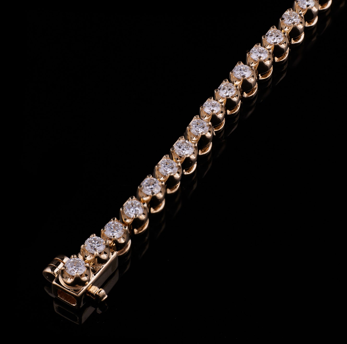 Round Bezel Tennis Bracelet - Gold